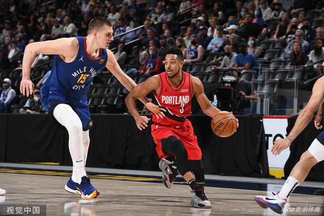 三位一体 三位一体